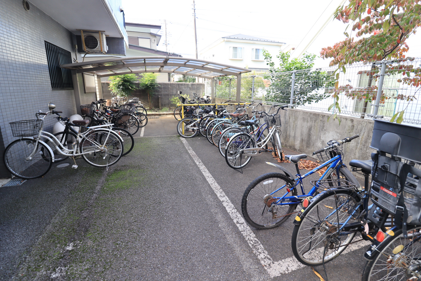 敷地内／建物